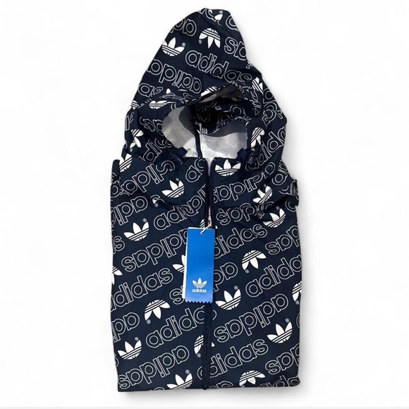 NWT Retro Adidas Men’s Windbreaker/Tracksuit Set Size Medium (SOLD AS SET) - Picture 2 of 6